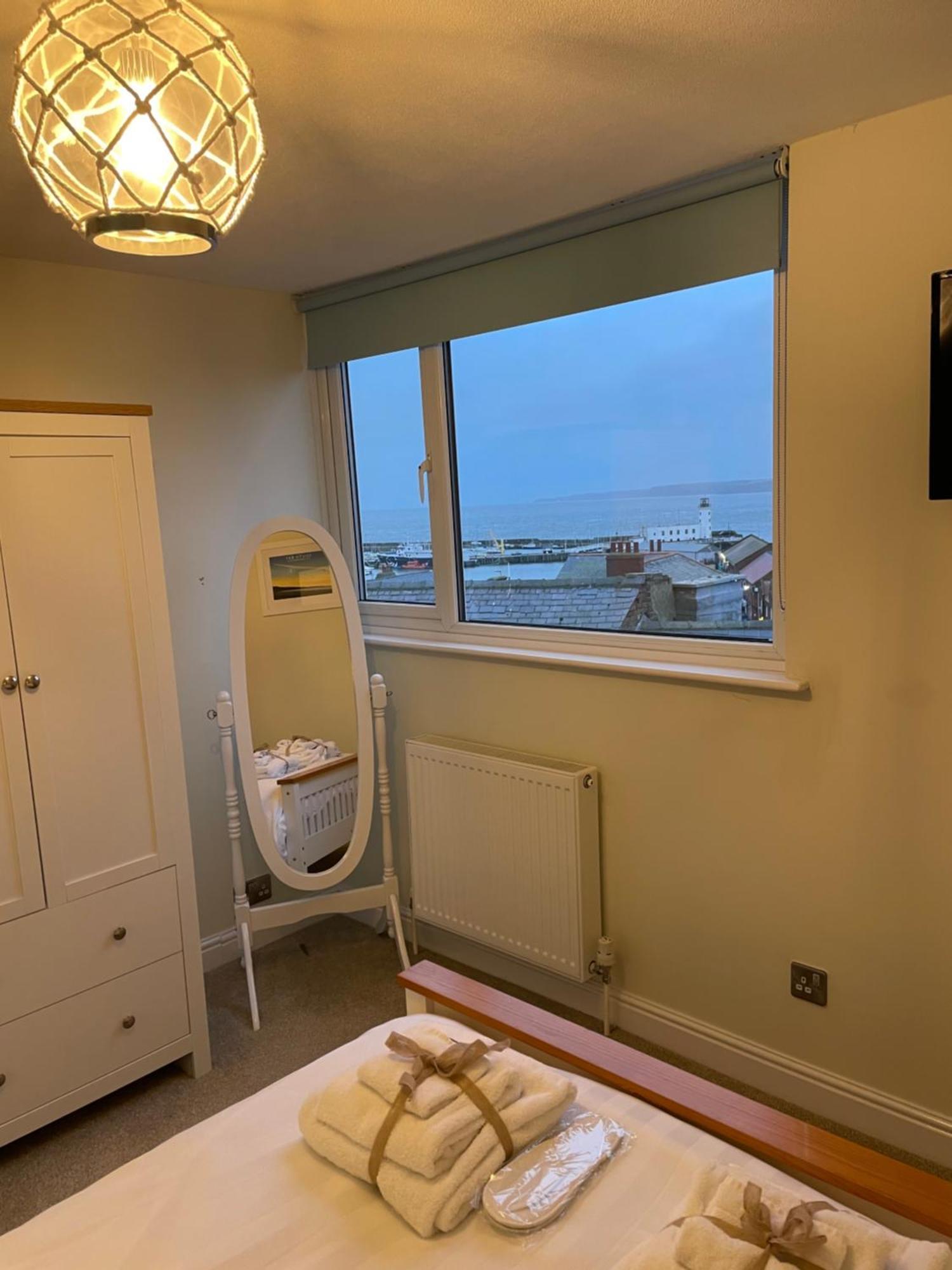 스카버러 Lighthouse View, One Min From Harbour & Beach 아파트 외부 사진
